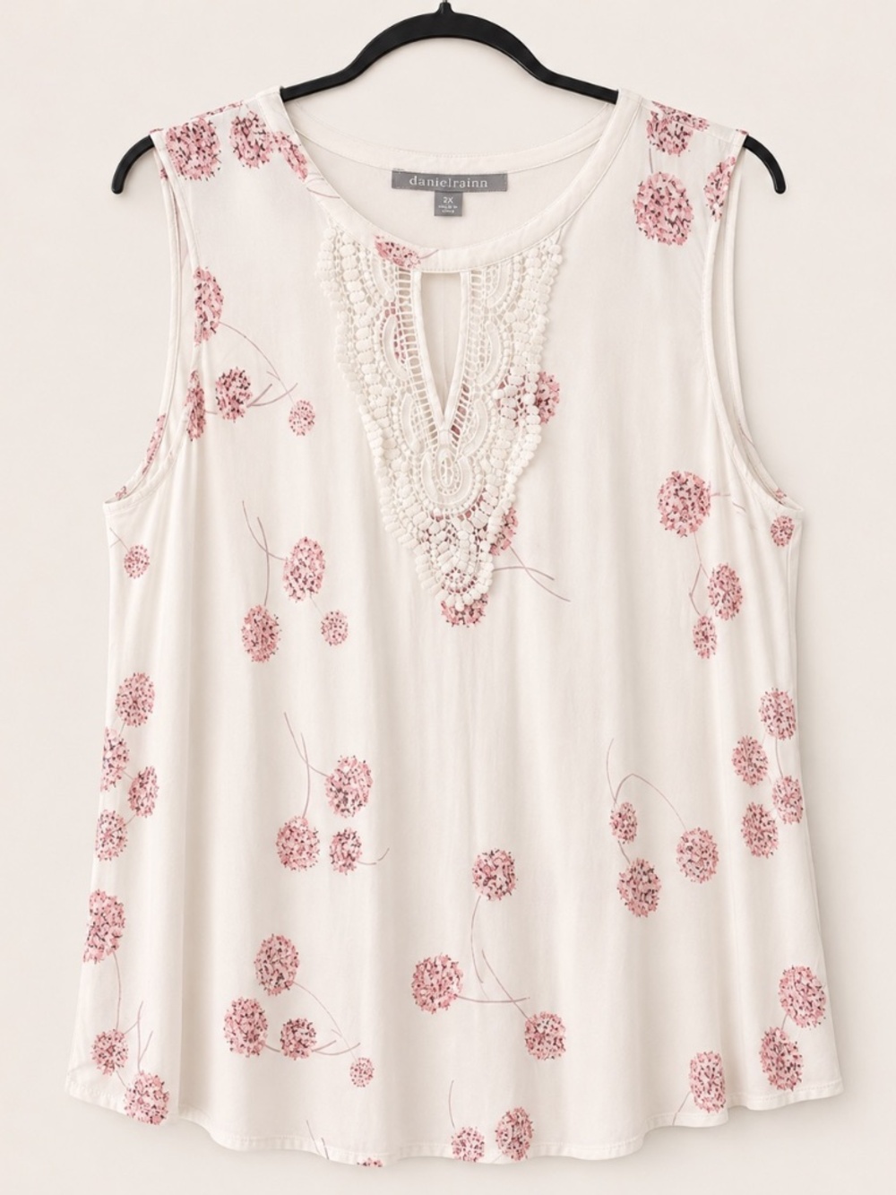Daniel Rainn Women's2X Lace Sleeveless Blouse Plus Size